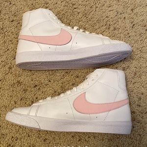 pink nike blazers
